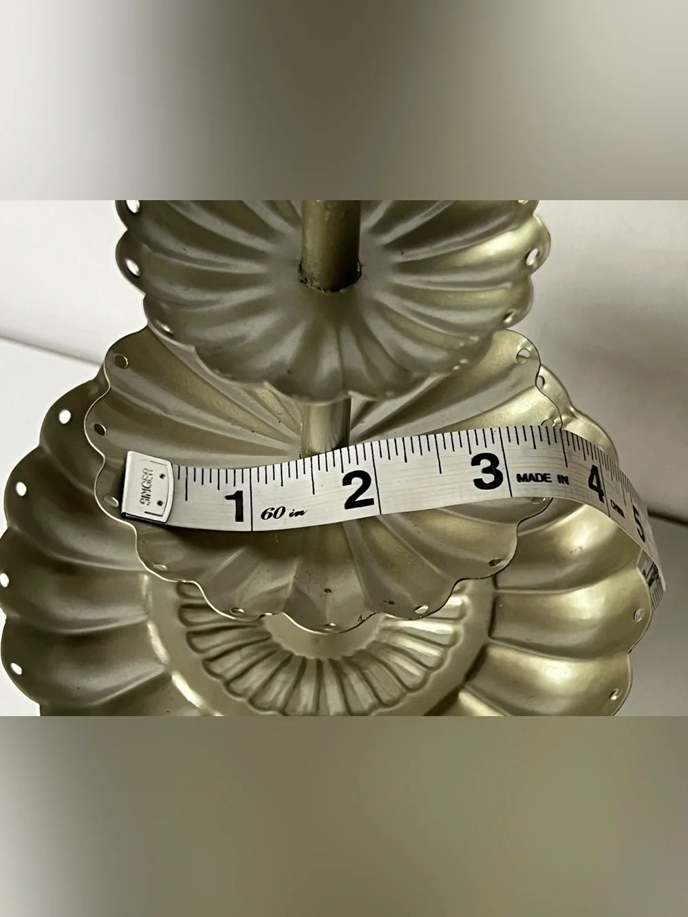Beautiful bird accented Three Tiered heavy silvery gray jewelry holder/display.